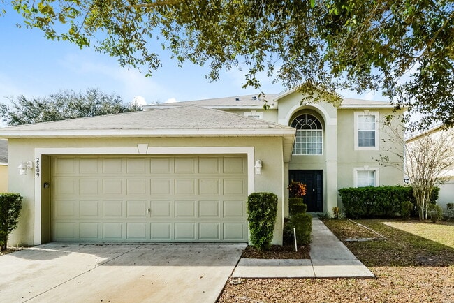 Building Photo - 2209 Nicollett Way