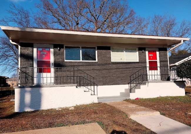Building Photo - 2305 Citico Ave