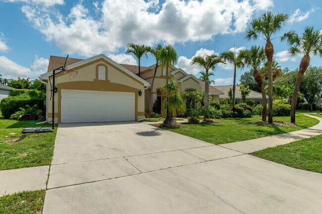 Foto del edificio - 1070 Sweet Briar Pl