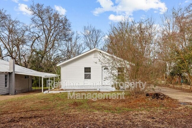 Building Photo - 5706 14th St S