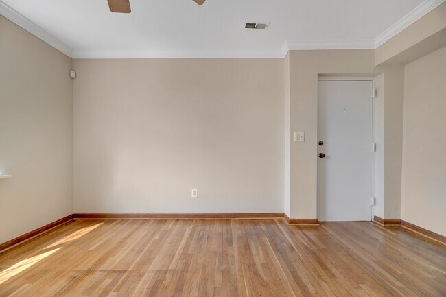Foto del edificio - 4508 B St SE