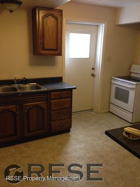 Building Photo - 519 S 400 E