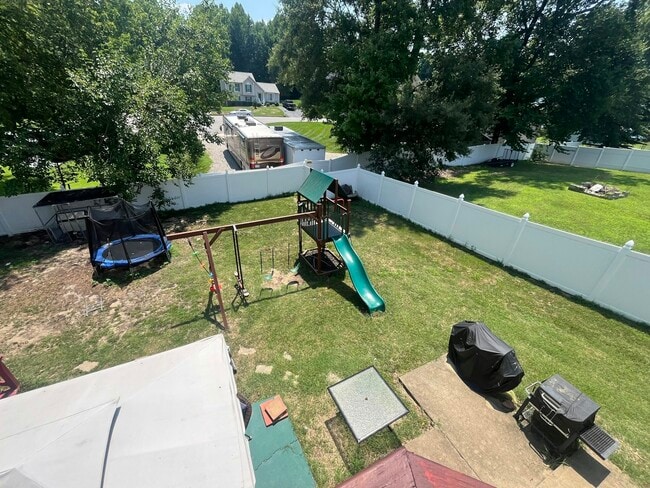 Building Photo - 4231 Montclair Rd