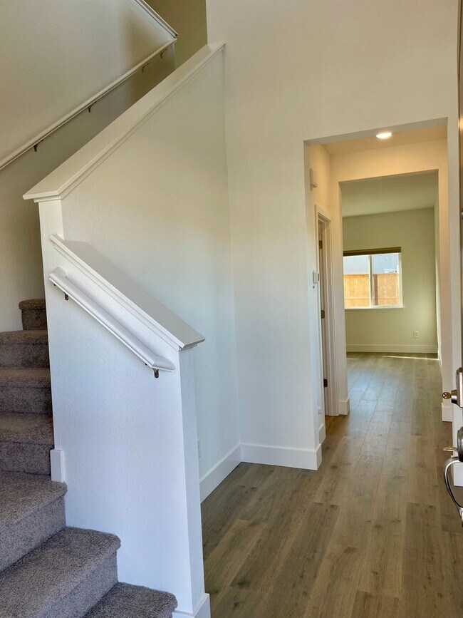 Building Photo - New Build