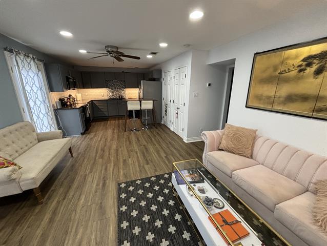 Foto del edificio - 2722 Knight St