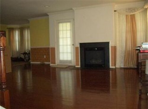 Foto del edificio - 1 Raritan Reach Rd