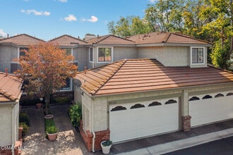 Building Photo - 29723 Strawberry Hill Dr