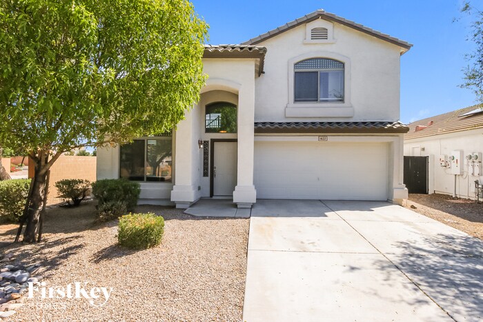 Foto principal - 1422 E Penny Ln