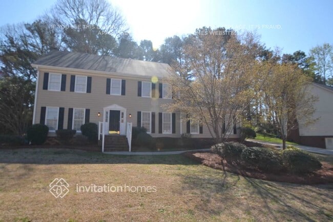 Building Photo - 2350 Ciji Cir