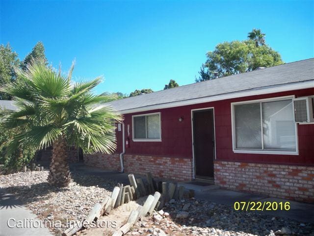 Building Photo - 4261 Sweetwater Ave