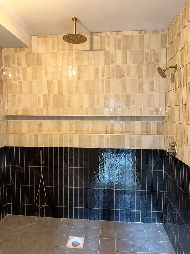 Baño principal - 14 Bank St