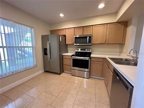 Building Photo - 13313 Fairway Glen Dr