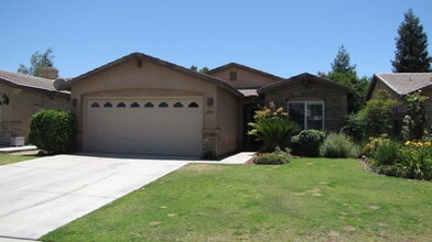 Building Photo - 11507 Privet Pl