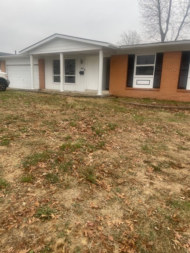 Building Photo - 1700 Verlene Dr