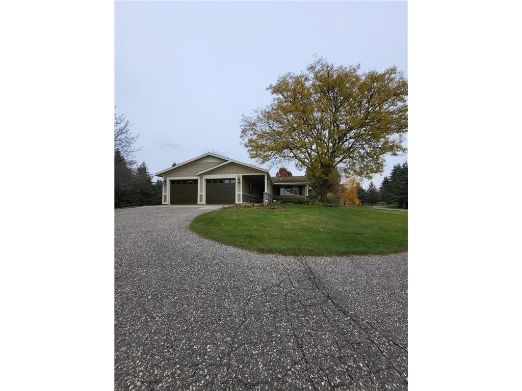 Foto principal - 18390 Revere Wy