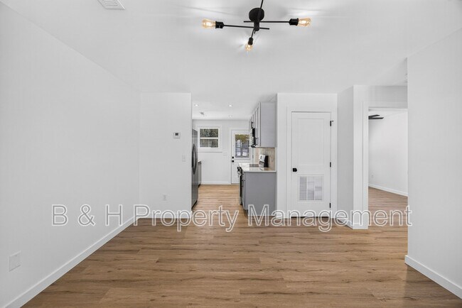 Foto del edificio - 206 Boatman St