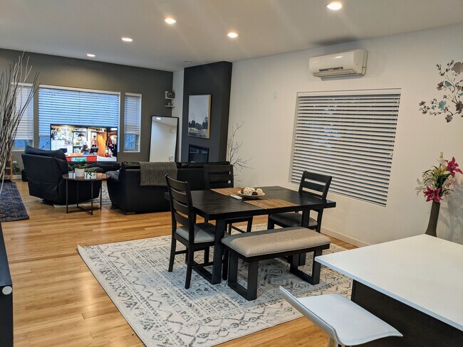 sala de estar - 321 21st Ave