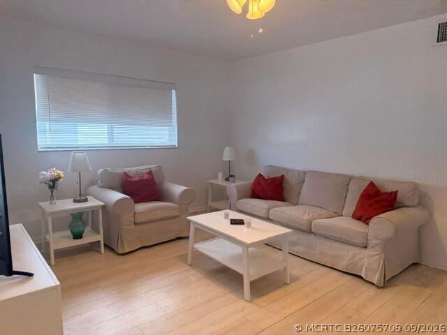 Foto del edificio - 1100 Atlantic Shores Blvd