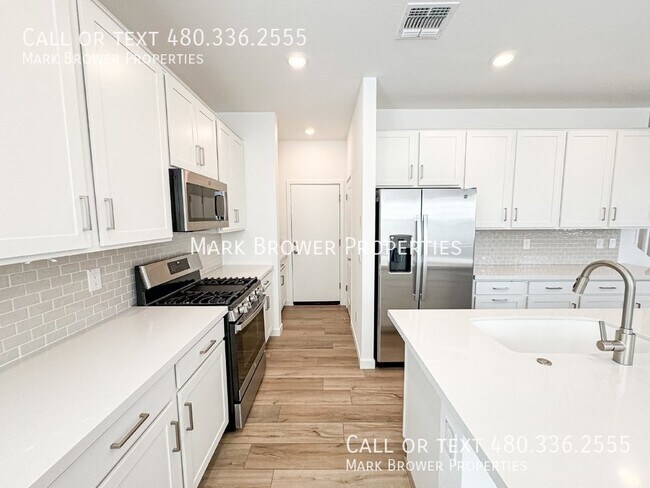 Foto del edificio - 9852 E Tamery Ave