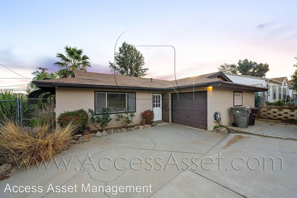 Foto principal - 2 br, 1 bath House - 23415 Vista Way