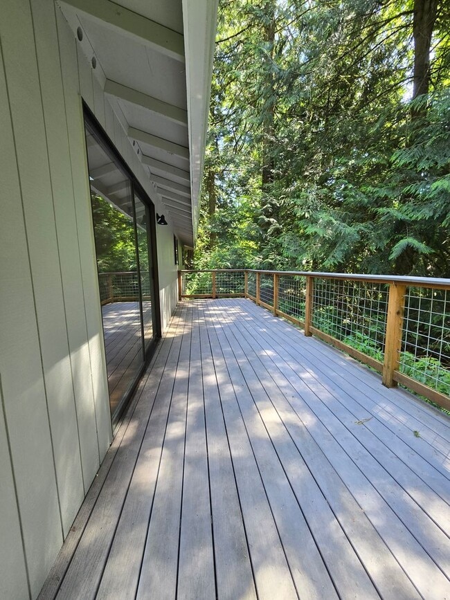 Building Photo - Charming 3-Bedroom Home in Sudden Valley –...