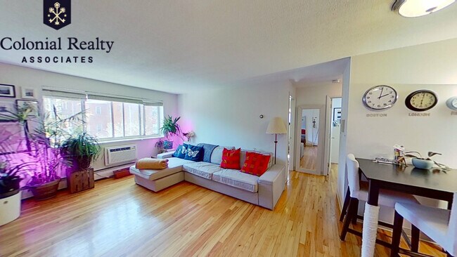 Foto del edificio - 280 Corey Rd
