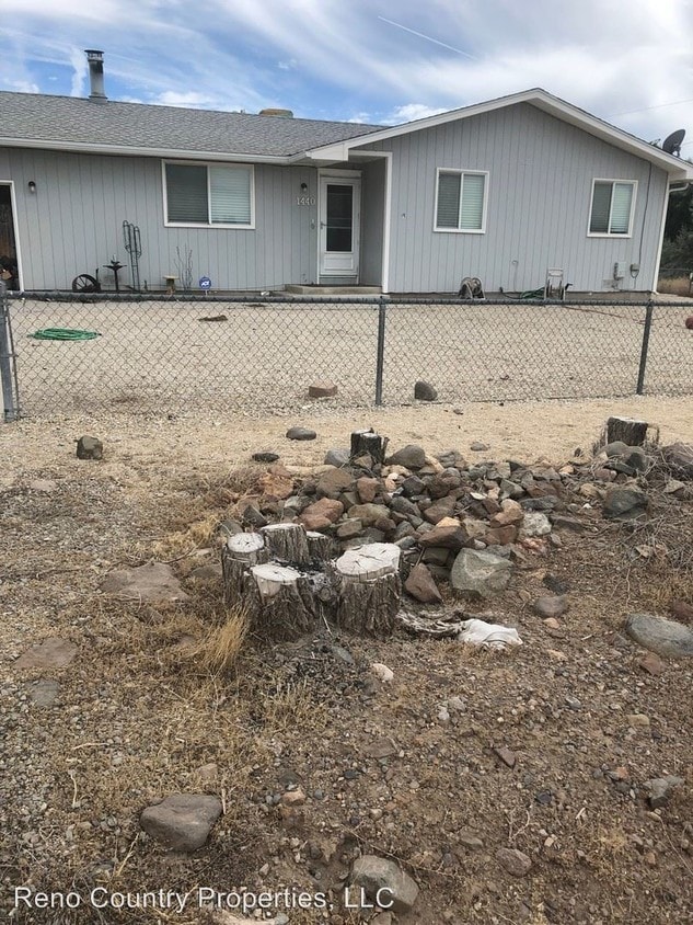 Primary Photo - 3 br, 2 bath House - 1440 hot springs road