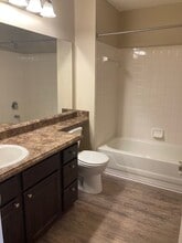 Interior Photo - MAA Riverchase