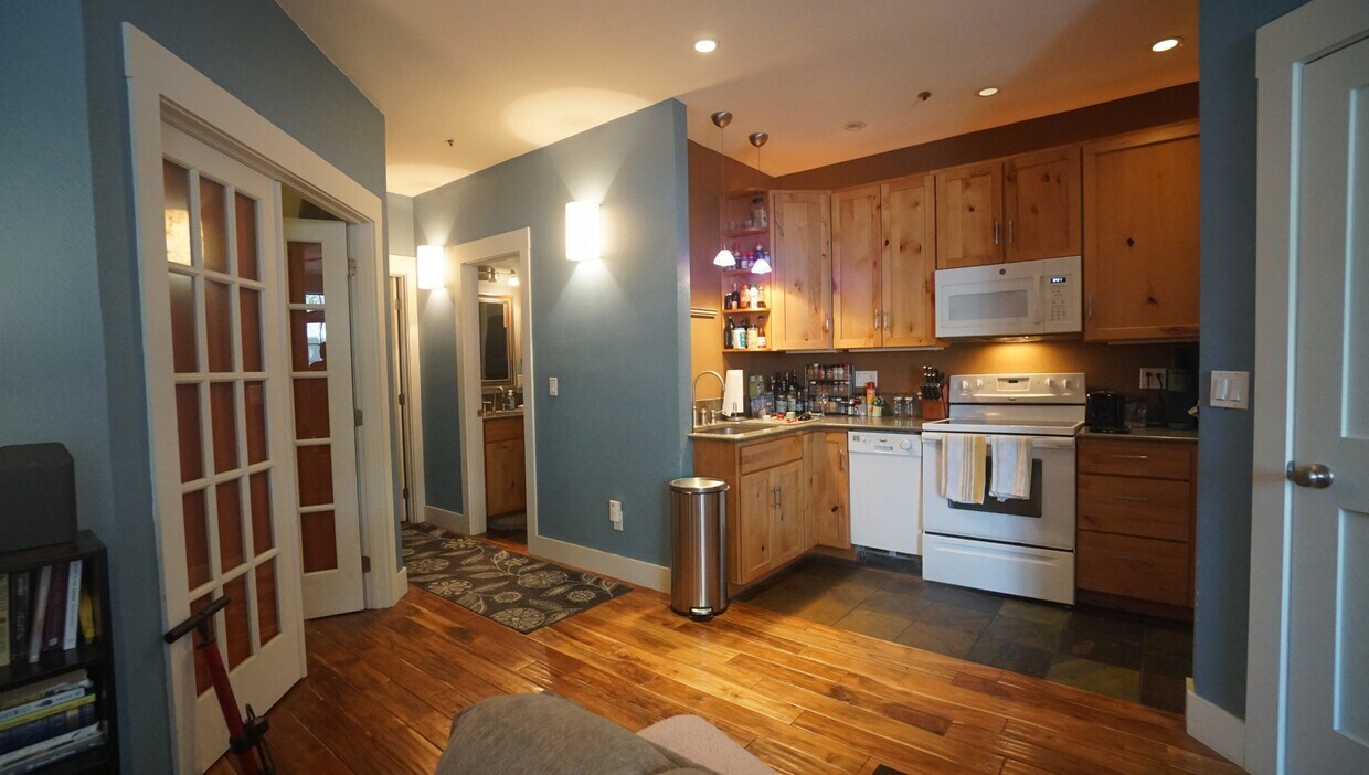 Foto principal - 3487 28th St