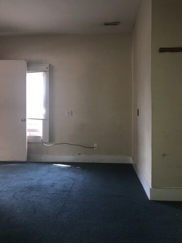 Foto del edificio - 2713 Fulton St