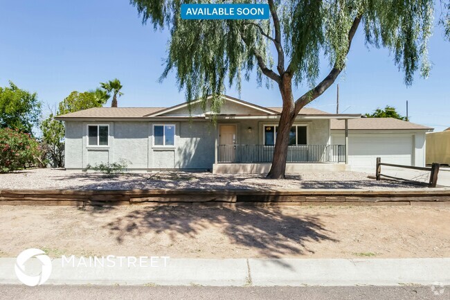 Building Photo - 11502 E Crescent Ave