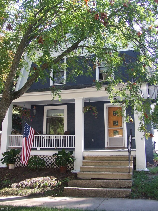 Primary Photo - 3 br, 1 bath House - 1207 West Lovell Street