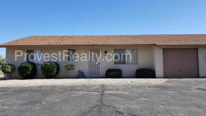 Primary Photo - Apple Valley Duplex!!!
