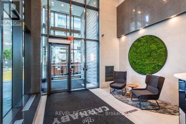 Building Photo - 20 Minowan Miikan Ln