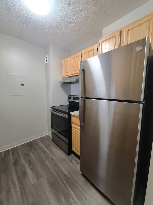 Building Photo - 40 Westwind Rd