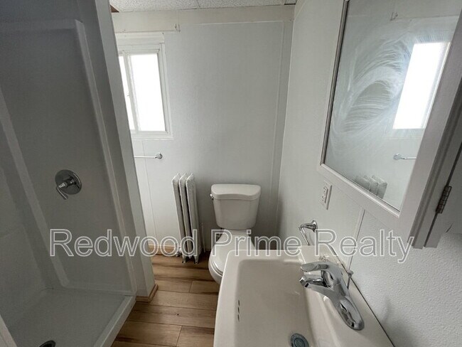 Foto del edificio - 2901 Maple Ave