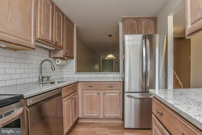 Building Photo - 11293 Silentwood Ln