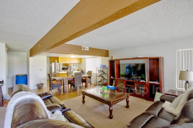 Foto del edificio - 31450 Club Vista Ln