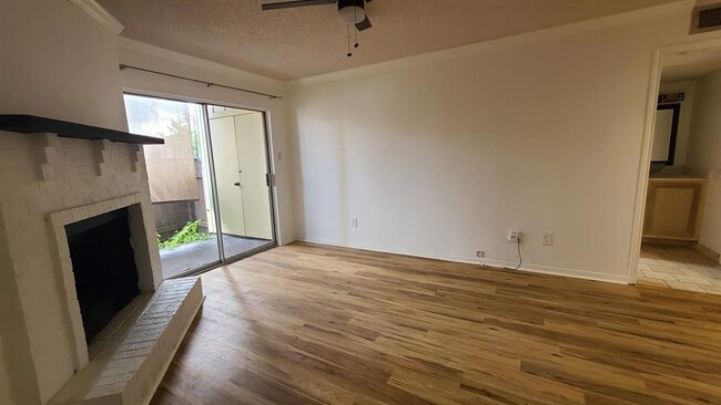 Building Photo - 1500 Bay Area Blvd