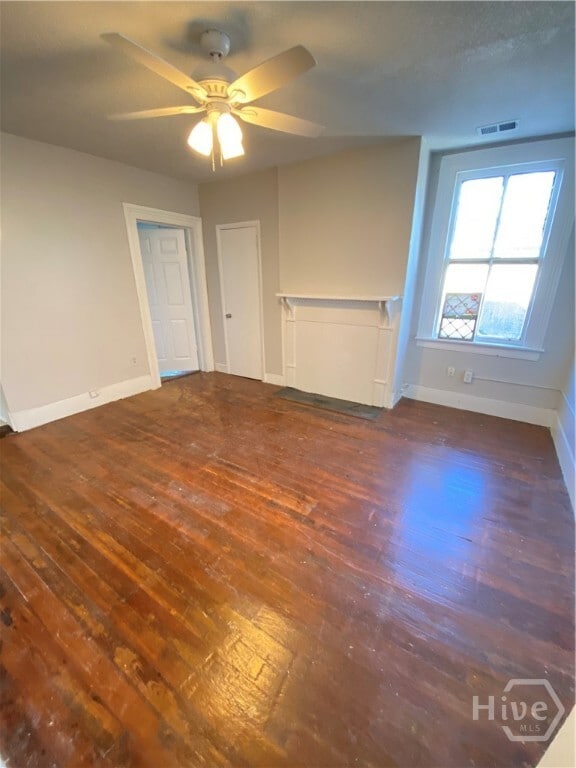 Building Photo - 516 W 38th St