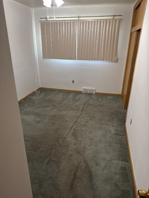 Foto principal - 23611 Marlow St