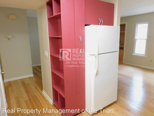 Foto del edificio - 2 br, 1 bath House - 4312-A Edith Lane