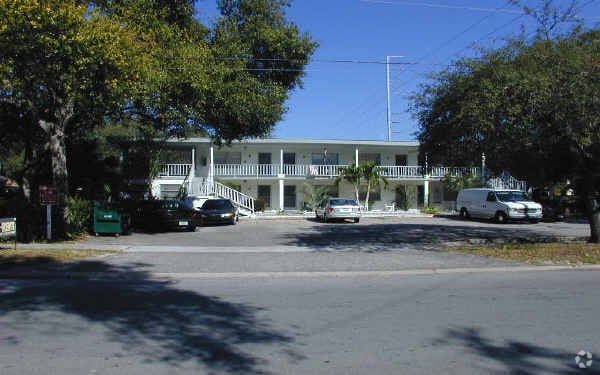 Primary Photo - 1008 Pinellas St