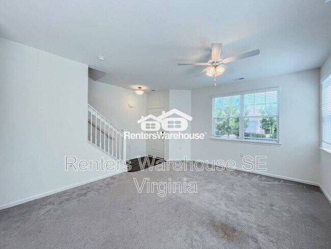 Building Photo - 2331 Alcott Wy