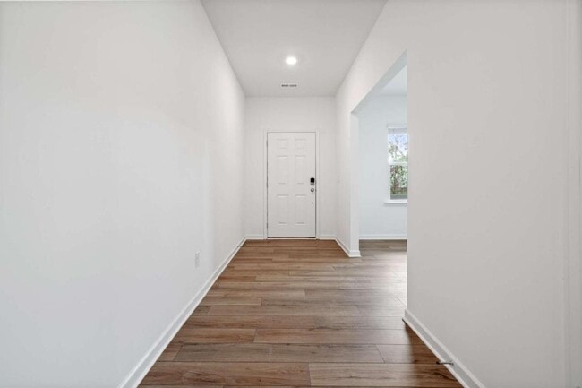 Building Photo - 3842 Rustic Barn Ln