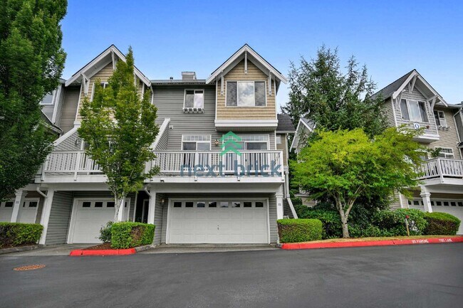 Foto del edificio - "Spacious 3-Bedroom Retreat with 3.5 Baths in Issaquah - 1,707 Sq. Ft. of Comfort!"