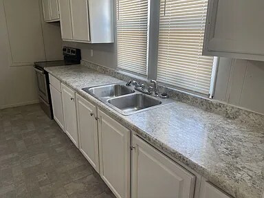 Foto del edificio - 3323 Trendley Ave