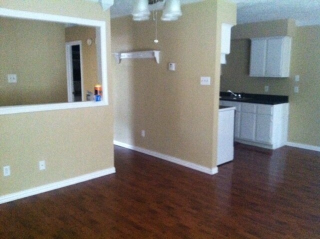 Foto del edificio - College Station - 2 bedroom / 2 bath / fenced in yard / Duplex close to TAMU!!