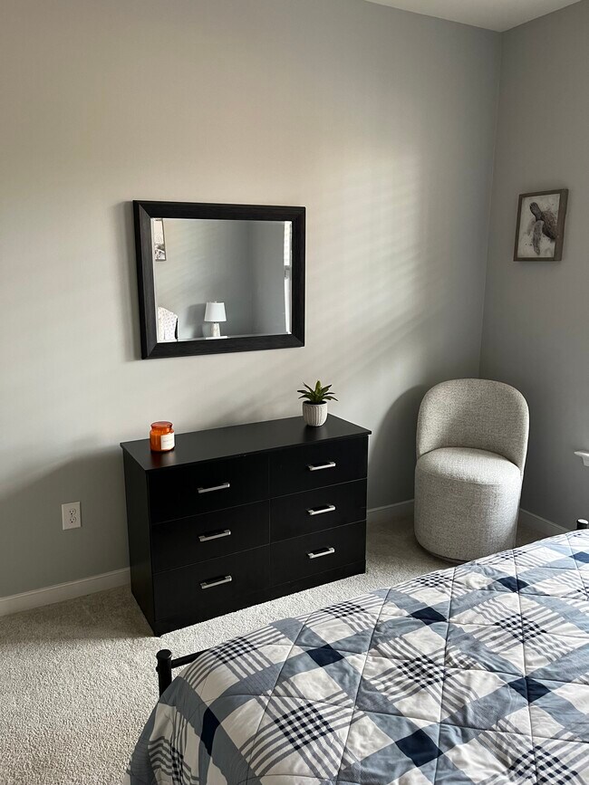 Dormitorio del primer piso - 2272 Perennial Cir