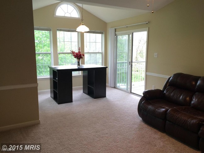 Building Photo - 7530 Coxton Ct